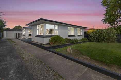 Photo of property in 28 Armitage Street, Bishopdale, Christchurch, 8053