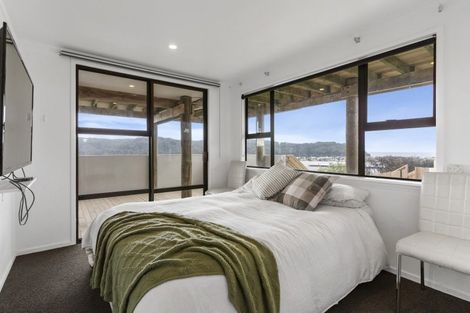 Photo of property in 150 Tirohanga Drive, Whangamata, 3620