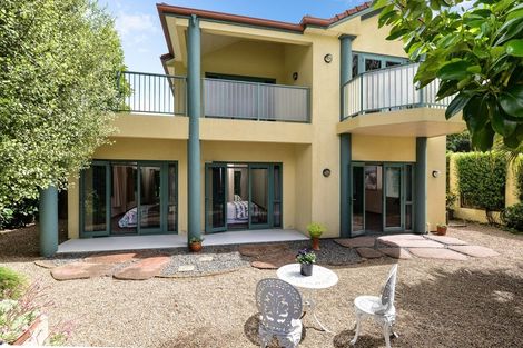 Photo of property in 2 Minchin Crescent, St Andrews, Hamilton, 3200