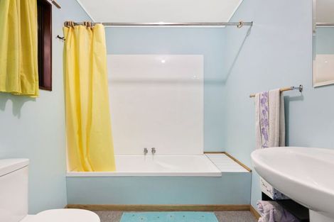 Photo of property in 102 Trewavas Street, Motueka, 7120