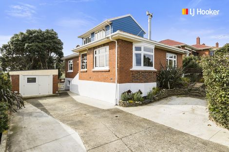 Photo of property in 109 Tahuna Road, Andersons Bay, Dunedin, 9013