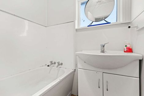 Photo of property in 38 Harold Crescent, Fordlands, Rotorua, 3015