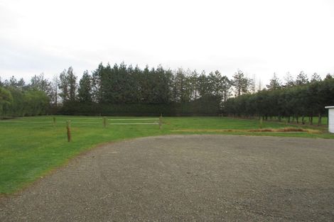 Photo of property in 32 Mcdonald Road, Levin, 5571