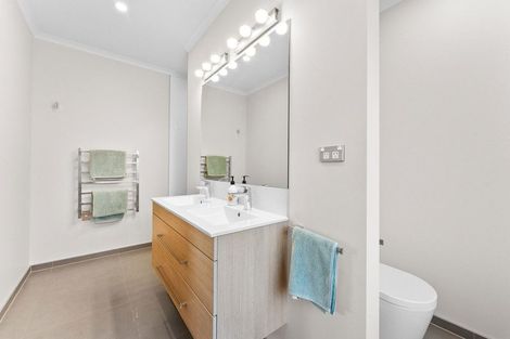 Photo of property in 486 Carrington Road, Hurworth, New Plymouth, 4371