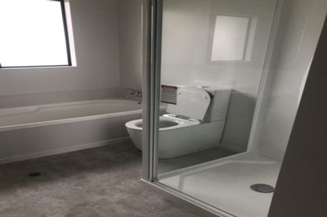 Photo of property in 72a Sheridan Terrace, Johnsonville, Wellington, 6037