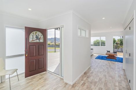 Photo of property in 105 Centennial Drive, Whitianga, 3510