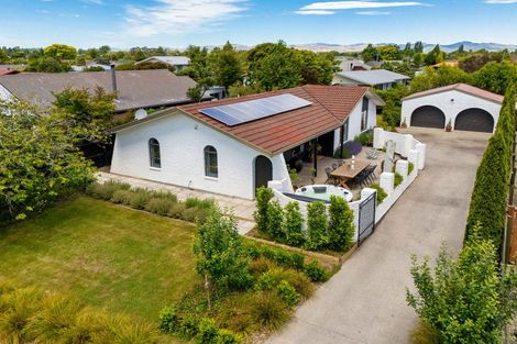 Photo of property in 9 Wakelin Place, Redwood, Christchurch, 8051