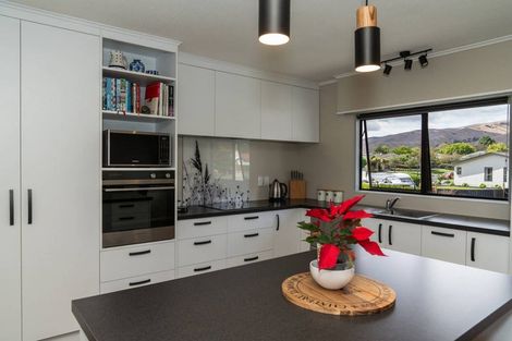 Photo of property in 18 Hillcrest Avenue, Witherlea, Blenheim, 7201