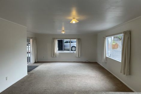 Photo of property in 1/69 Monarch Avenue, Hillcrest, Auckland, 0627