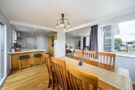 Photo of property in 23 Langley Avenue, Milson, Palmerston North, 4414