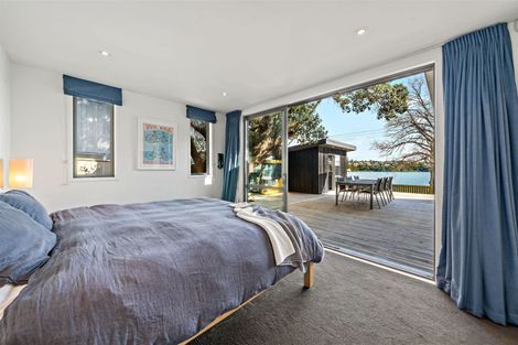 Photo of property in 12b Chapman Road, Te Atatu Peninsula, Auckland, 0610