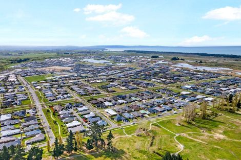 Photo of property in 3 Forbes Street, Pegasus, 7612