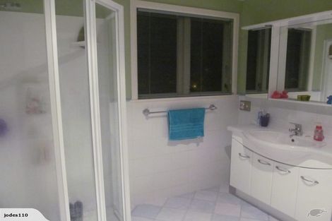 Photo of property in 104 Tirohanga Road, Tirohanga, Lower Hutt, 5010