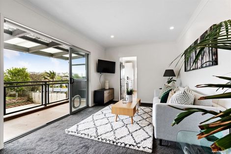 Photo of property in 47 Pah Road, Cockle Bay, Auckland, 2014