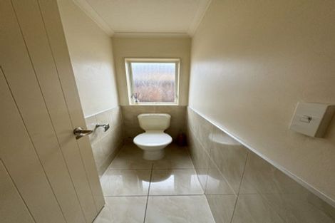 Photo of property in 16 Monash Place, Flat Bush, Auckland, 2016