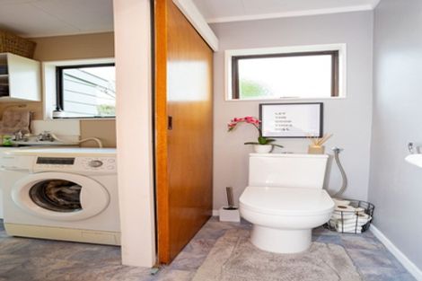 Photo of property in 24 Hereford Street, Springvale, Whanganui, 4501