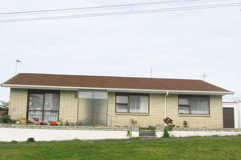 Photo of property in 3 Parris Street, Moturoa, New Plymouth, 4310