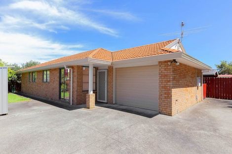 Photo of property in 9 Clover Drive, Henderson, Auckland, 0610