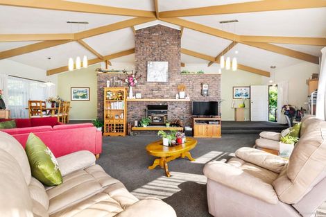 Photo of property in 350c Great South Road, Opaheke, Papakura, 2113