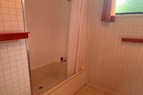 Photo of property in 15 Hunter Crescent, Wanaka, 9305