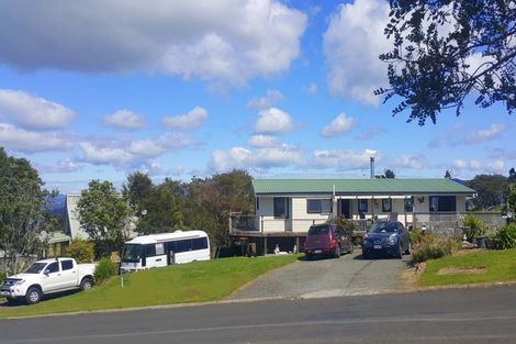 Photo of property in 12 Rimu Street, Whitianga, 3510