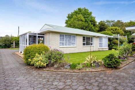 Photo of property in 9a Miro Street, Merrilands, New Plymouth, 4312