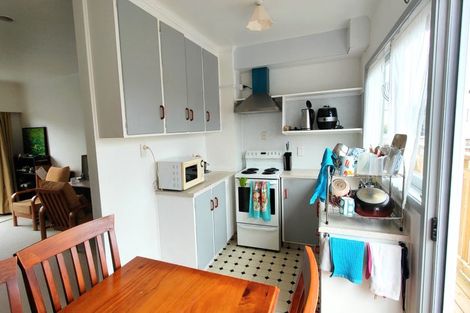 Photo of property in 3/16 Green Lane East, Remuera, Auckland, 1050