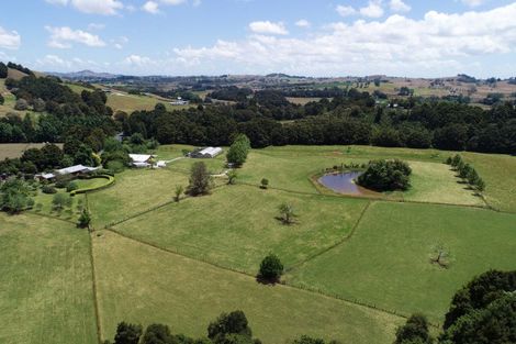 Photo of property in 561 Whangaripo Valley Road, Whangaripo, Wellsford, 0972