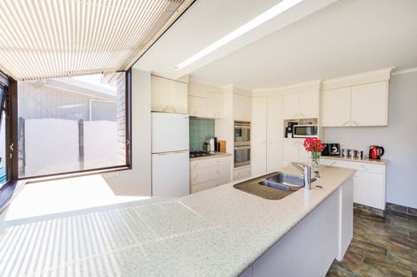 Photo of property in 29 Herbert Avenue, Cloverlea, Palmerston North, 4412