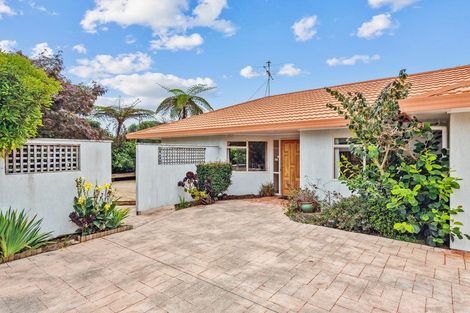 Photo of property in 289a Te Moana Road, Waikanae, 5036