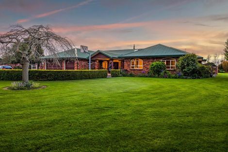 Photo of property in 211 Tawhiti Road, Hawera, 4672