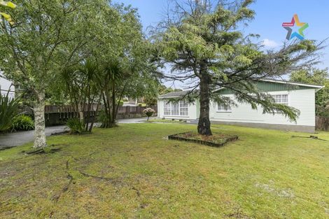Photo of property in 16 Mimihau Grove, Wainuiomata, Lower Hutt, 5014