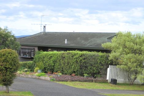 Photo of property in 10 Brampton Road, Snells Beach, 0920