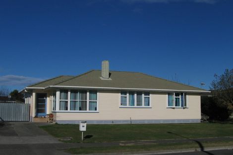 Photo of property in 22 Cottrell Crescent, Onekawa, Napier, 4110
