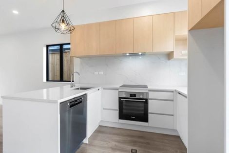 Photo of property in 19/12 Arney Road, Ranui, Auckland, 0612