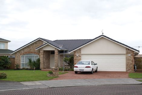 Photo of property in 20 Trovare Place, Golflands, Auckland, 2013