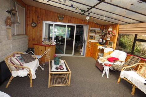 Photo of property in 33 Orowaiti Road, Westport, 7825