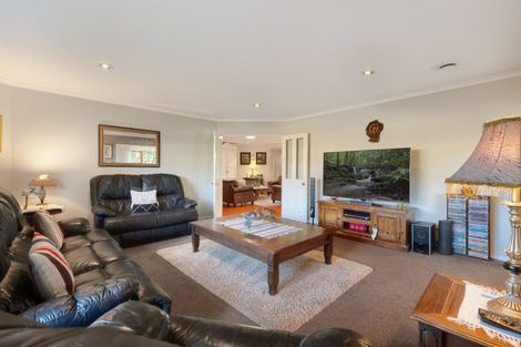 Photo of property in 23 Lysaght Place, Welcome Bay, Tauranga, 3112