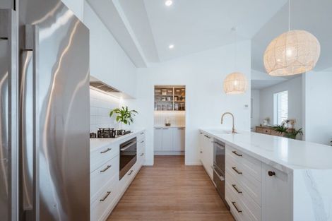 Photo of property in 4 Kuakua Close, Papamoa Beach, Papamoa, 3118