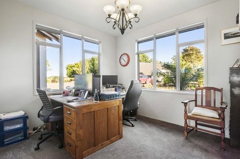 Photo of property in 288 Rimmer Road, Helensville, 0875
