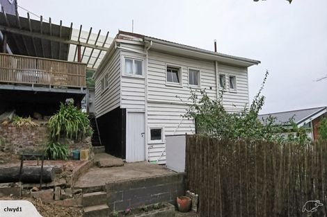 Photo of property in 43 Oxford Street, Lyttelton, 8082