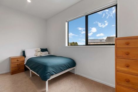 Photo of property in 12 Rara Lane, Manukau, Auckland, 2104