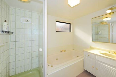 Photo of property in 7 Frith Place, Burnside, Christchurch, 8053