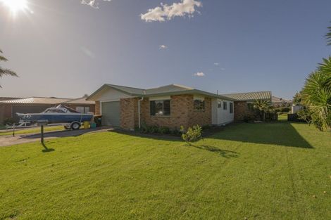 Photo of property in 36 Springbok Avenue, Whitianga, 3510