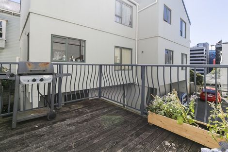 Photo of property in 4/142 Ghuznee Street, Te Aro, Wellington, 6011