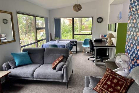 Photo of property in 367 Triangle Road, Henderson, Auckland, 0610