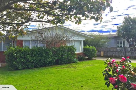 Photo of property in 4/43 Shakespeare Road, Milford, Auckland, 0620