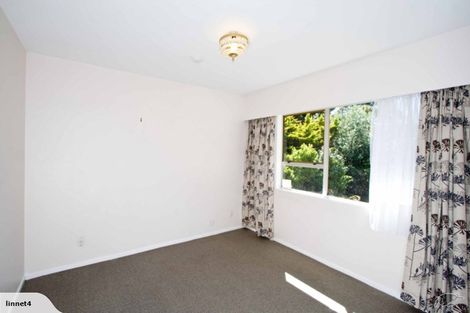 Photo of property in 19a Caesars Place, Churton Park, Wellington, 6037