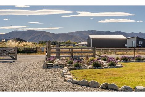 Photo of property in 1 Tussock Crescent, Twizel, 7901