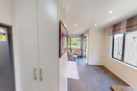 Photo of property in 18a Surrey Crescent, Hokowhitu, Palmerston North, 4410